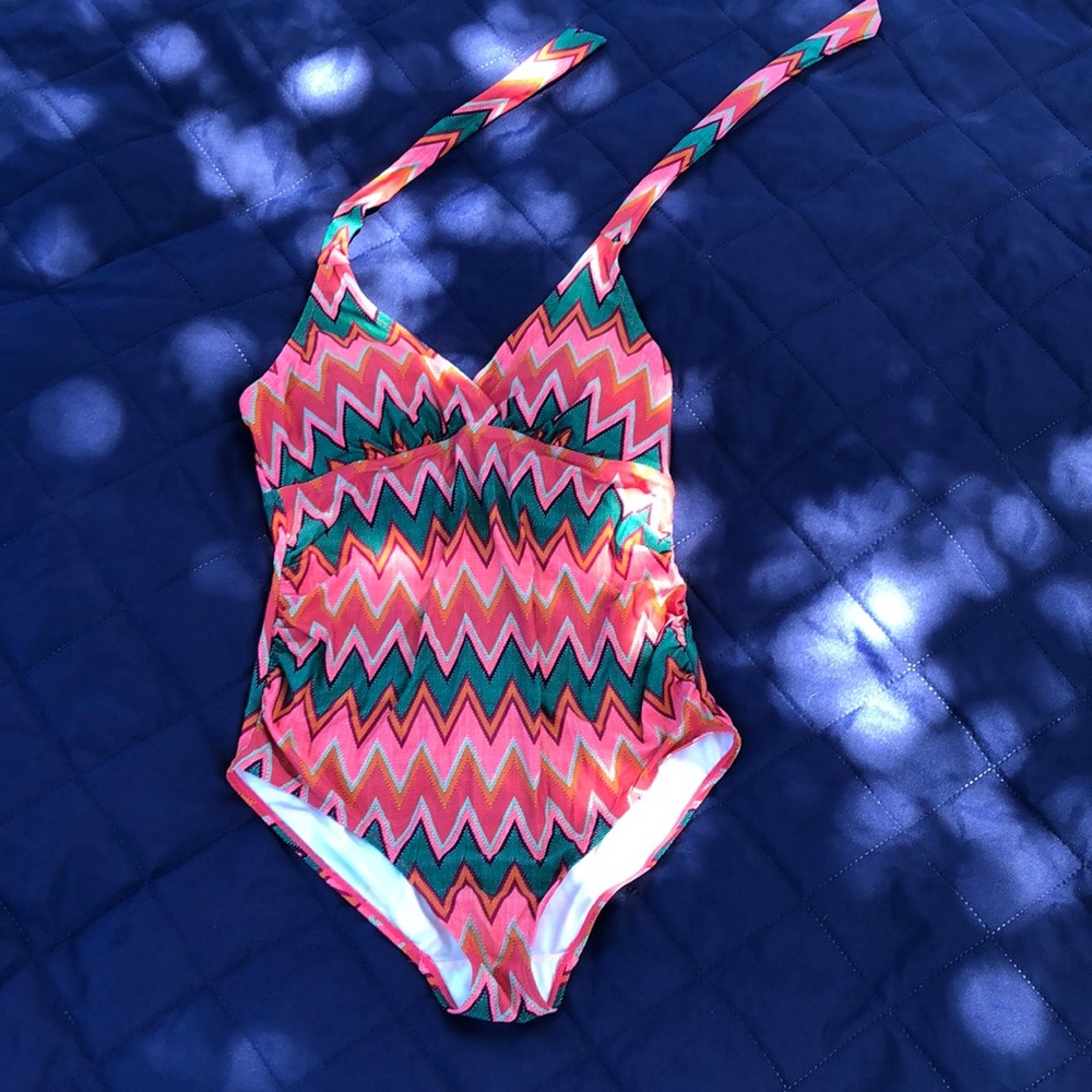 Maternity bathing suit- New!!